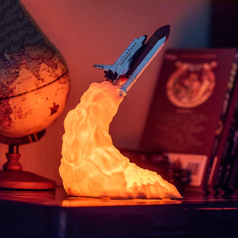 Décollage Cosmique – Lampe Fusée Navette LED 3D