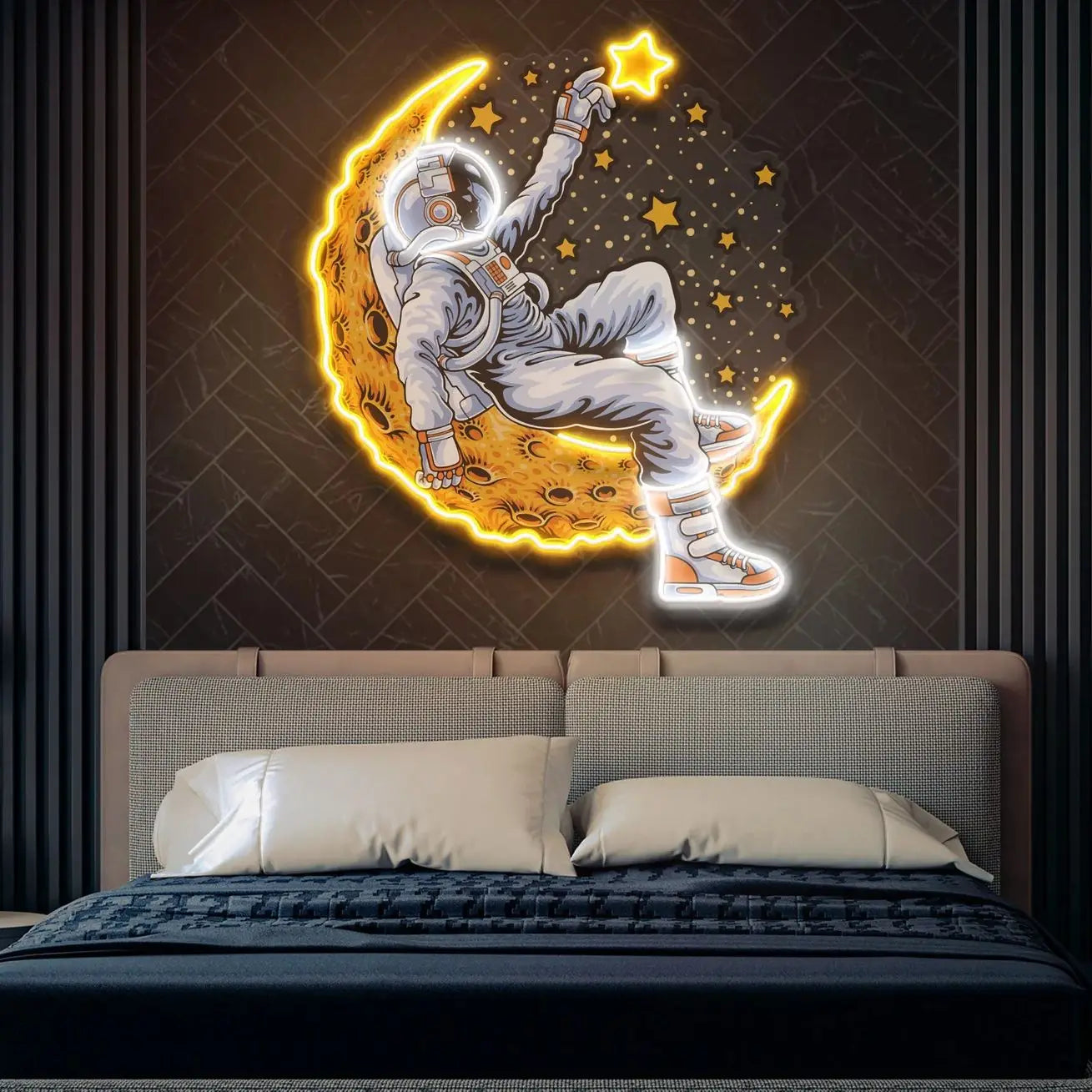 Néon astronaute sur lune – Enseigne lumineuse personnalisée, design spatial unique.