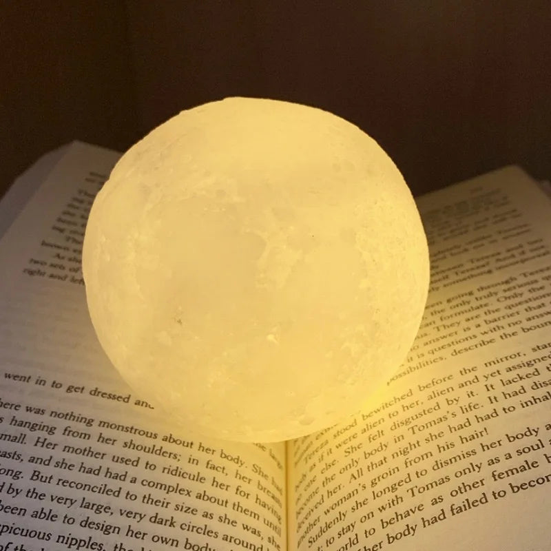 Lampe Lune LED sur Support en Bois